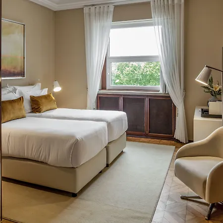 Gæstehus Luzeiros 4*